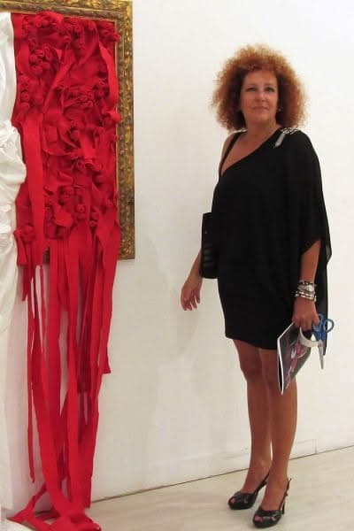 emanuela castel dell ovo q 2682